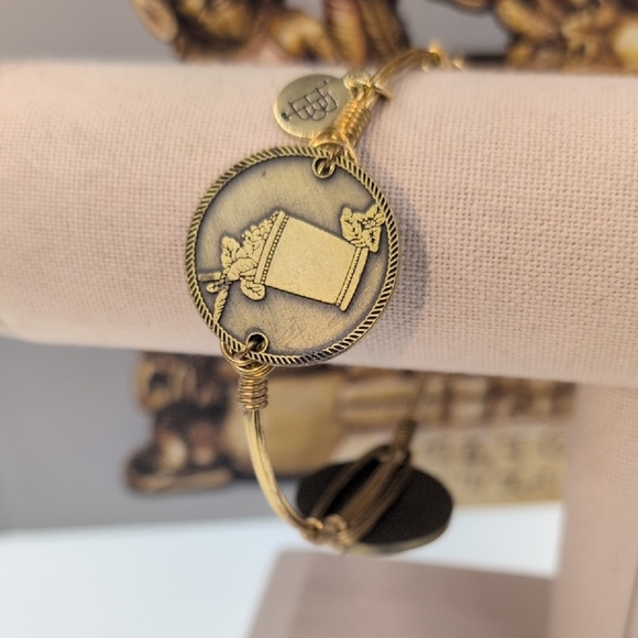 Bourbon and Bowties Gold Charm Bracelet - Picture 3 of 5